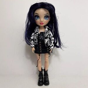 Rainbow High Shadow High Ainsley Slater 11" Articulated Fashion Doll w/Outfit